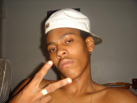 [DafyO] ==> { cOmE frOm R3}